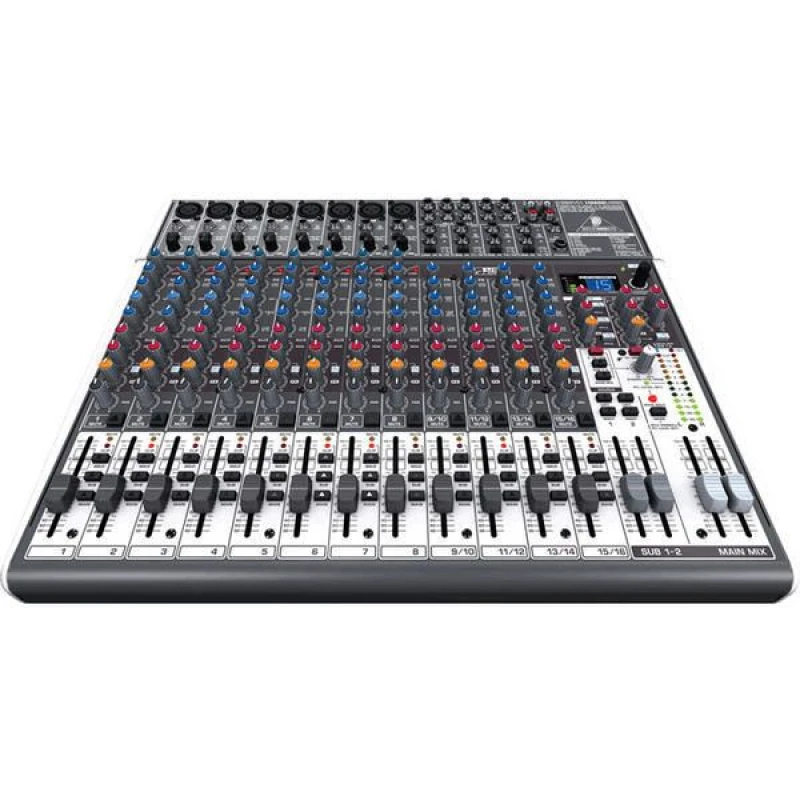 Xenyx X2222USB av Behringer.